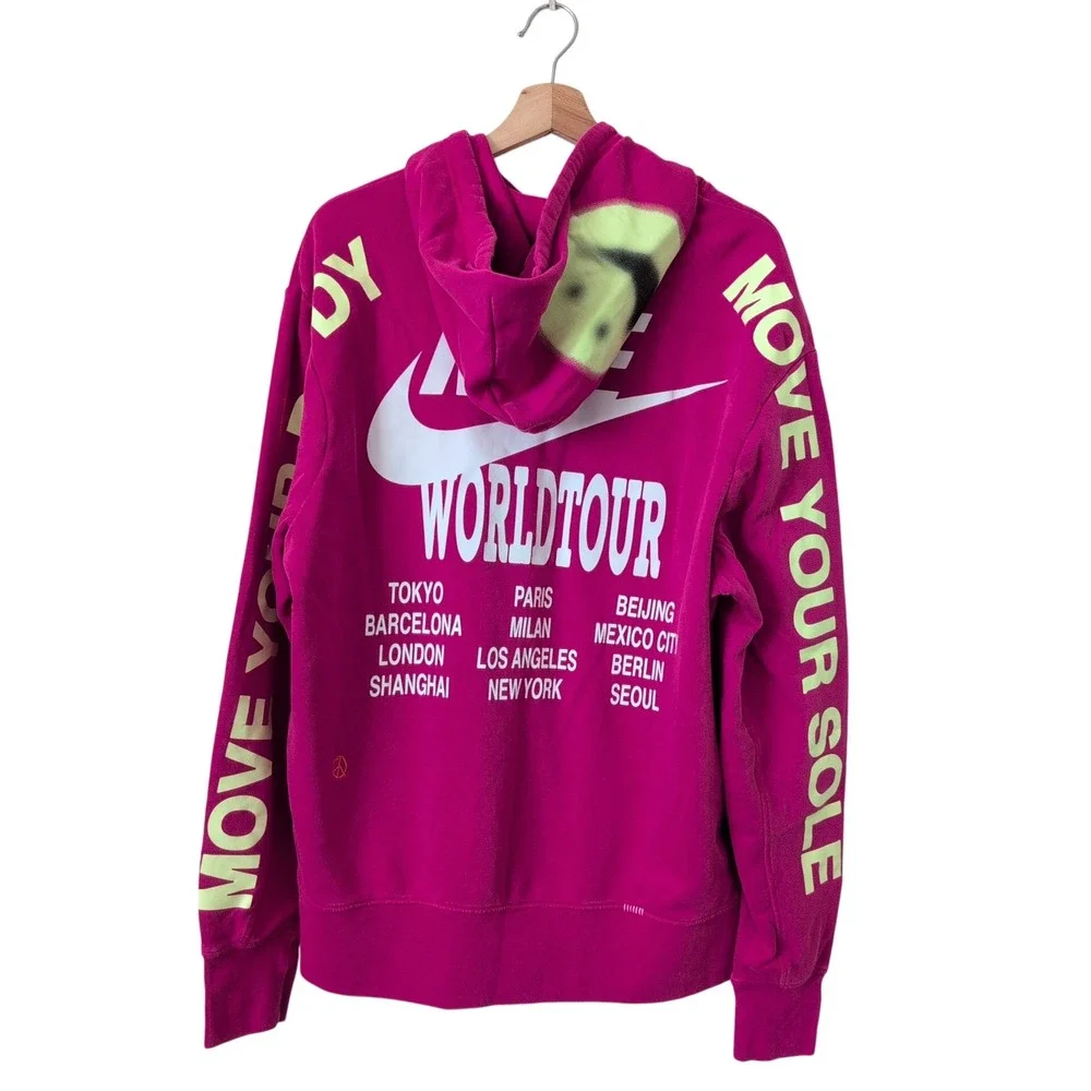 Nike World Tour Pink Hoodie Graphic Smiley Face French Terry Size M Unisex‎